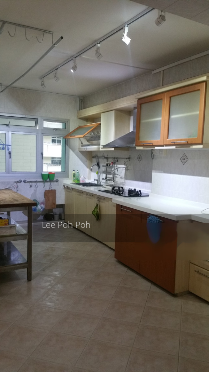 Blk 217 Pasir Ris Street 21 (Pasir Ris), HDB Executive #133812932